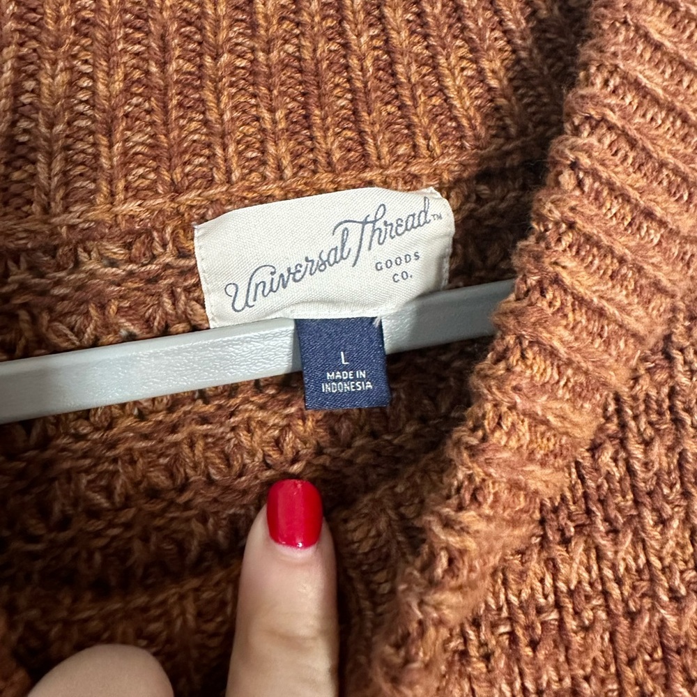 Rust Sweater - Picture 4 of 4